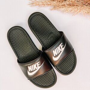 Nike Victori One Men's Slides (EUC)